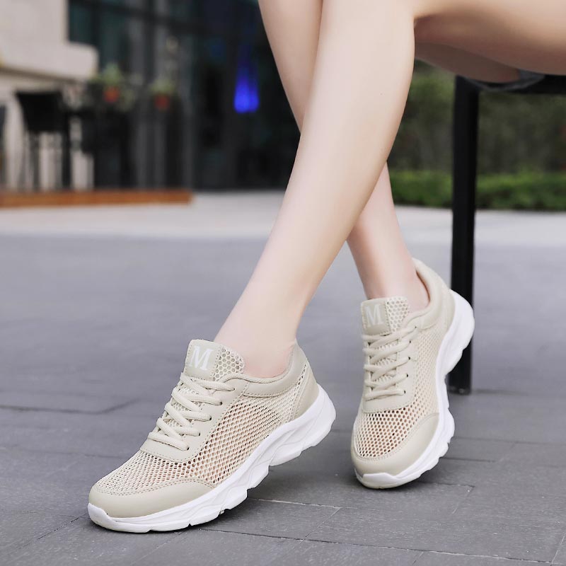 女性用通気性メッシュスニーカー,軽量ランニングシューズ,ベー - Japanese Lifestyle Store Uk のレビューと価格