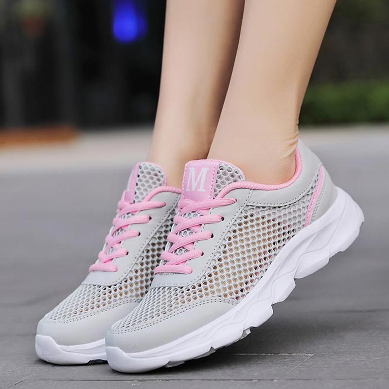 女性用通気性メッシュスニーカー,軽量ランニングシューズ,ベー - Japanese Lifestyle Store Uk のレビューと価格