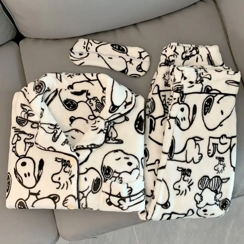 スヌーピーさん 秋と冬の新しい和菓子と新鮮な漫画プリントコー - Japan Lifestyle のレビューと価格